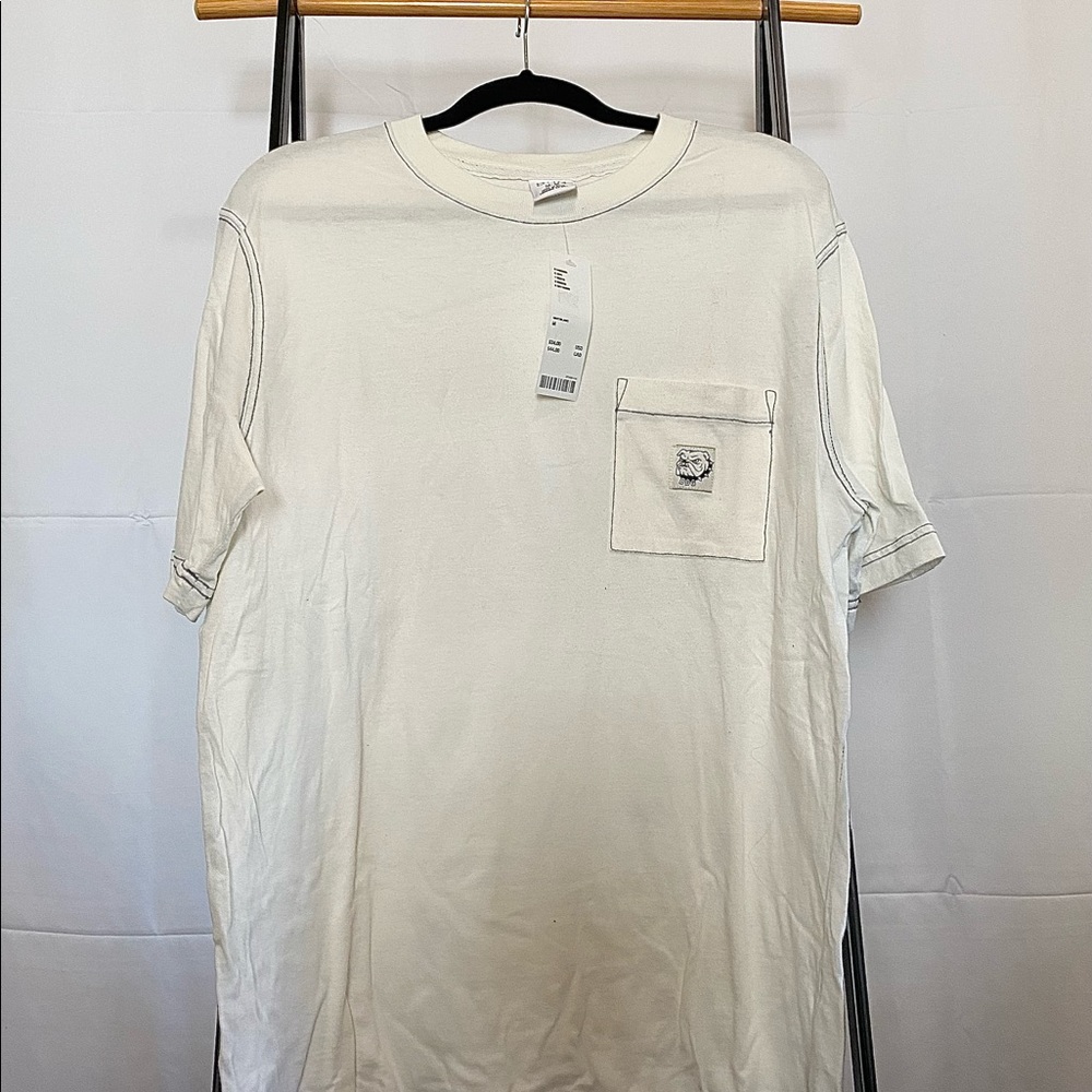 New white BDG T-shirt
